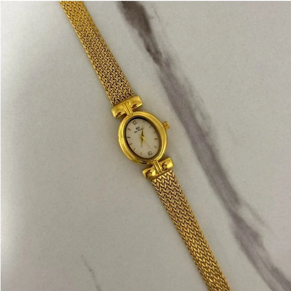 Sku0453 Retro Gold White dial Women Casual Bracelet Oval‎ Watch + gift bag